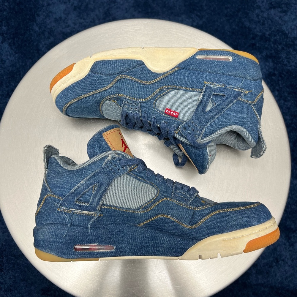 Jordan 4 x Levi’s Original Blue Denim